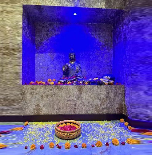 Yoga Parvatasana Pose